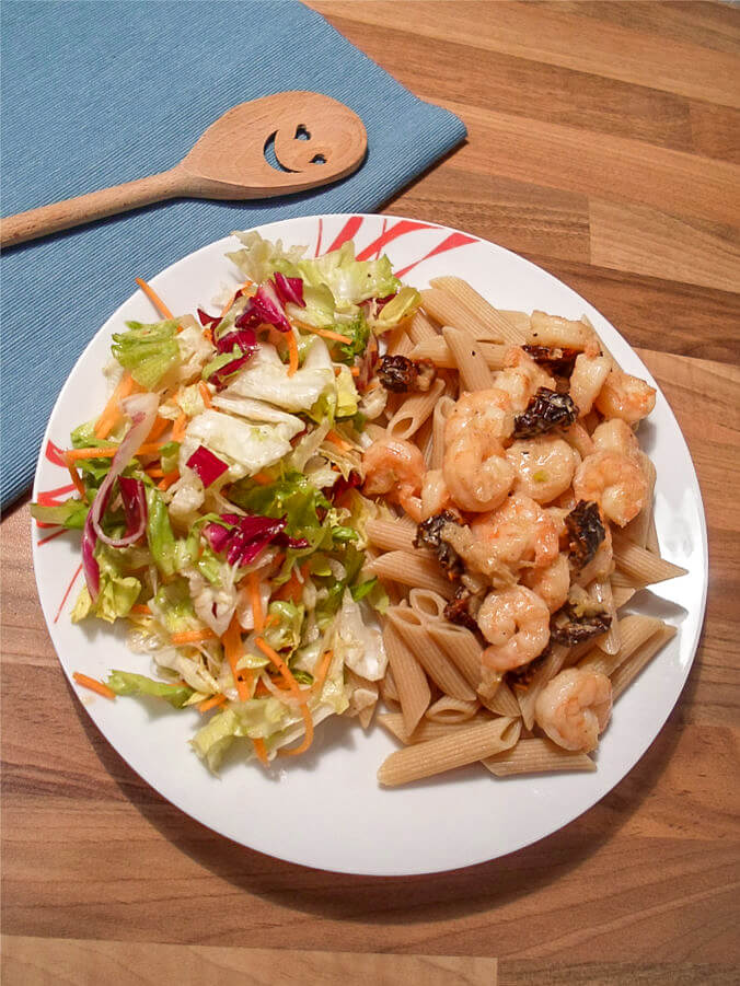 Pasta mit Shrimps und getrockneten Tomaten - Fitness Rezept